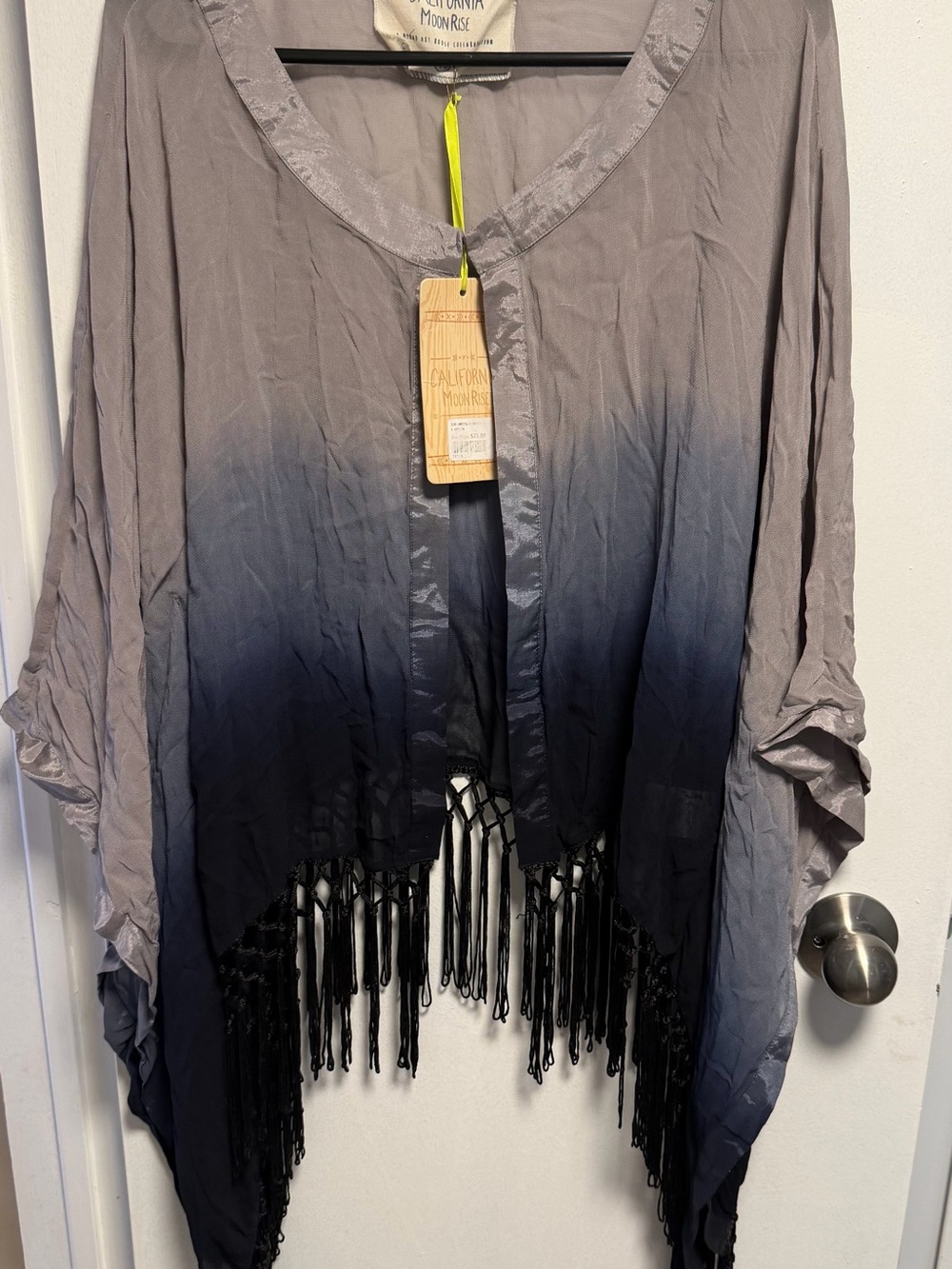 California Moon Rise Lightweight Gray Kimono shawl